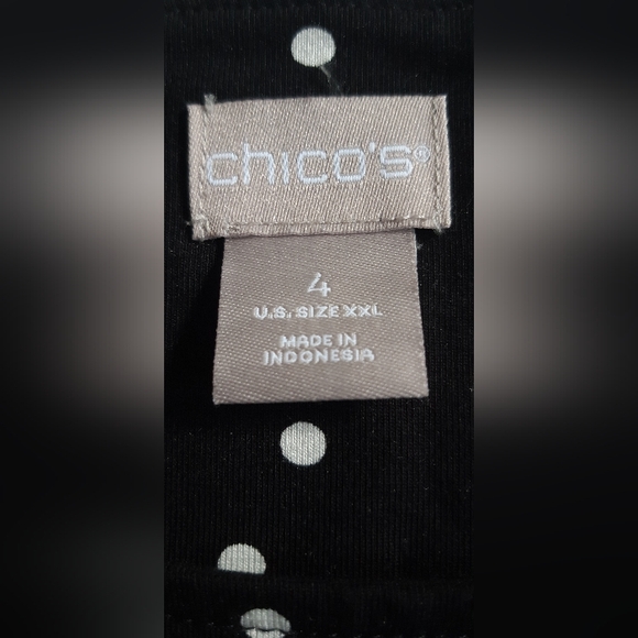 Chico's Women's Blouse (Chico's size 4) - Picture 7 of 9